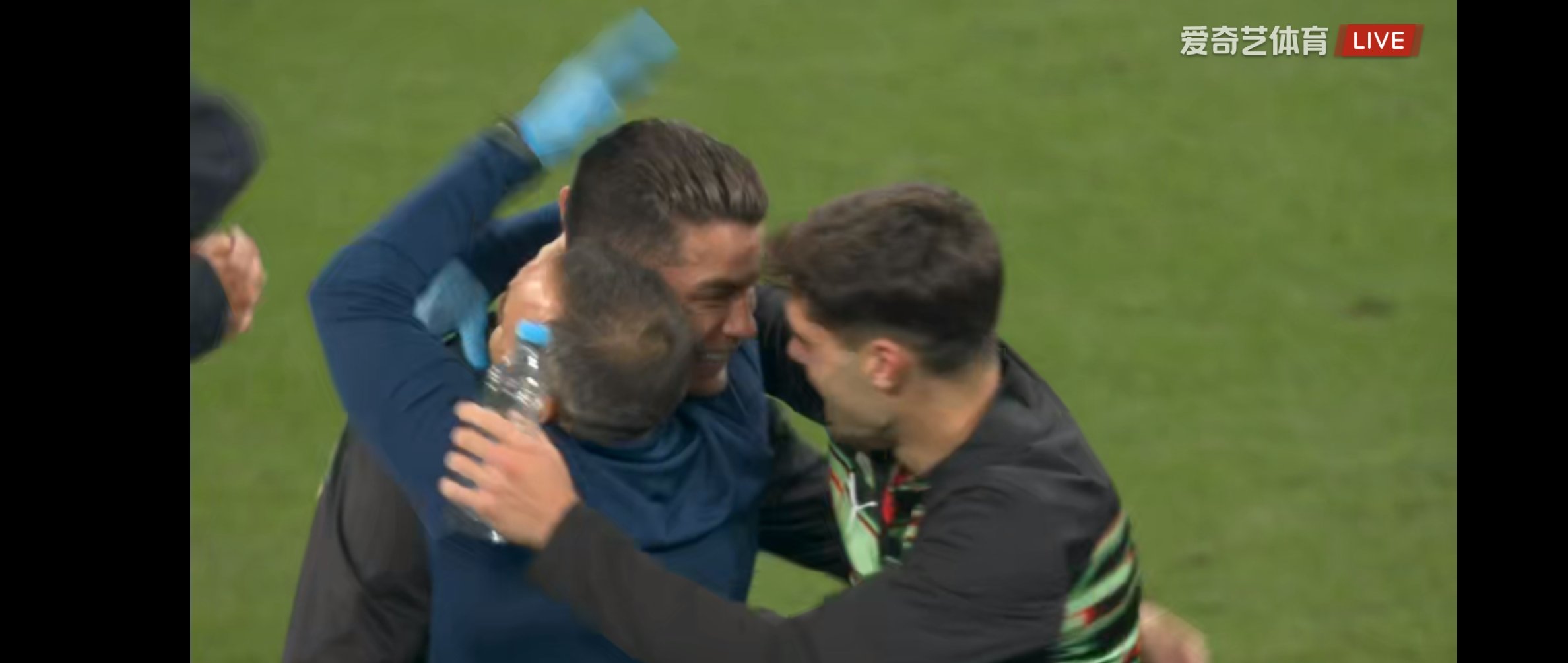 九游娱乐入口-哥伦比亚队意外击败葡萄牙,晋级欧洲预选赛半决赛的简单介绍