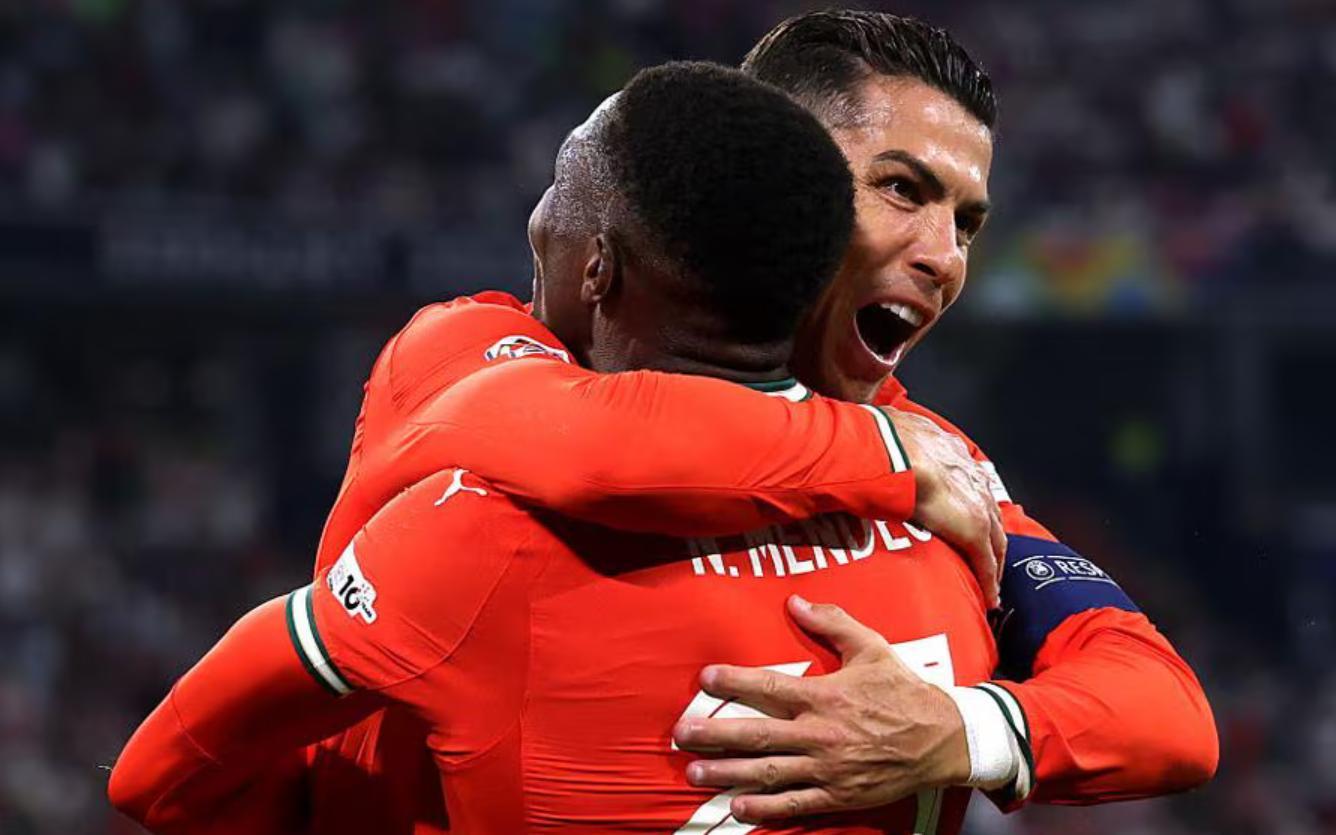 德国队在比赛中逆转葡萄牙，夺得胜利