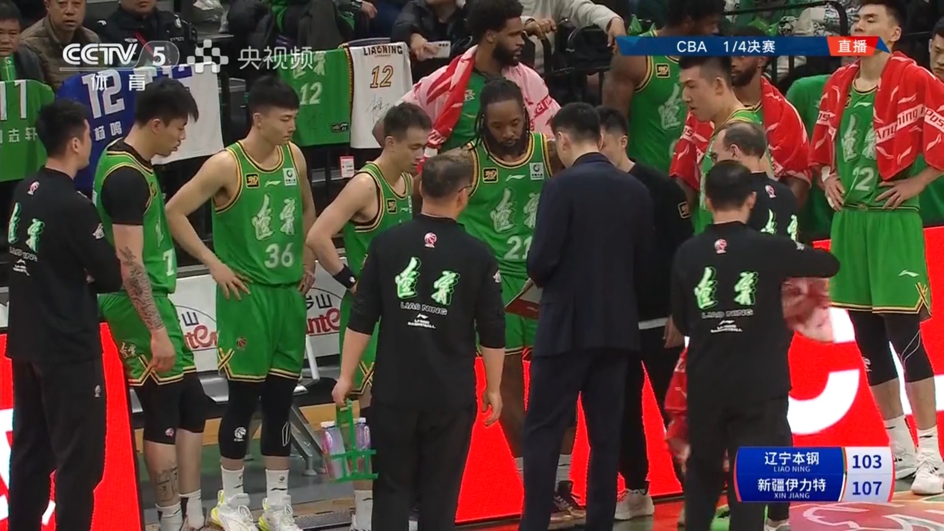 九游体育直播-强强对话中球员积极拼搏，各展所长的简单介绍