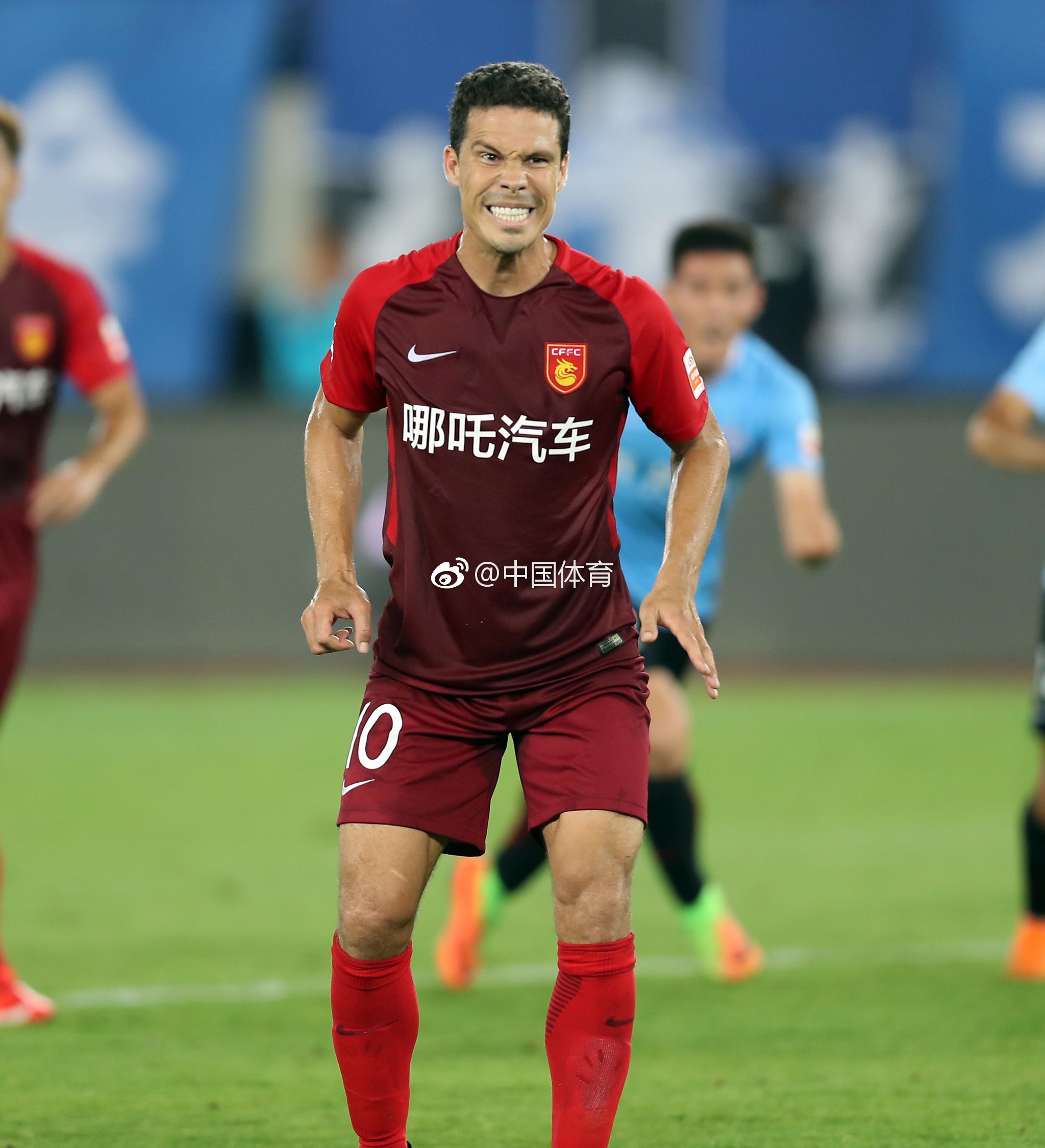 九游体育直播-河南嵩山龙主场战平河北精英，积分保持不败