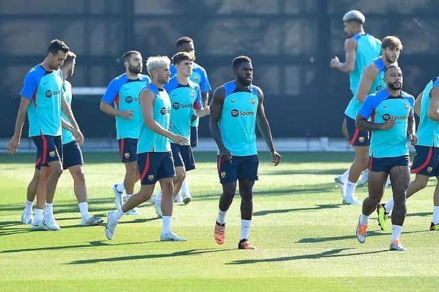 里昂合力团结，战胜对手颇有看头