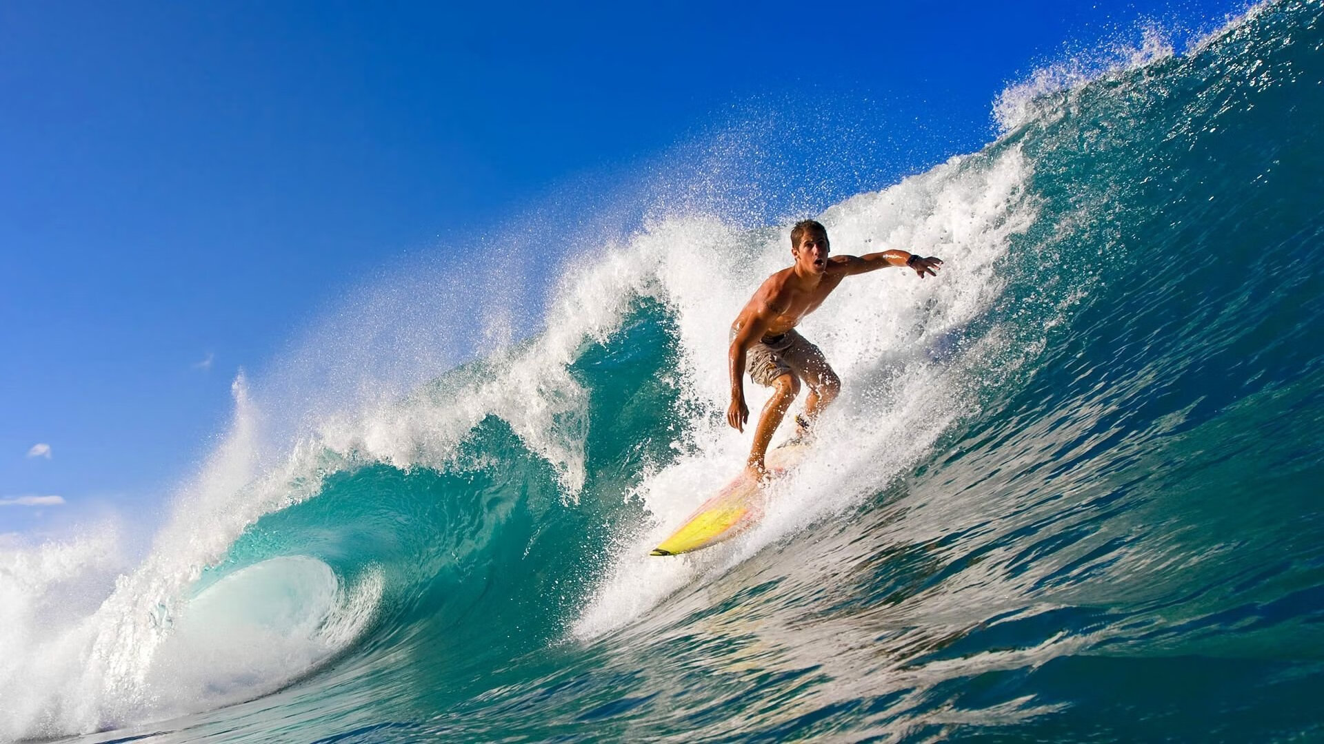 绝地双响，威廉姆斯史诗逆转与佩雷兹的惊世超车