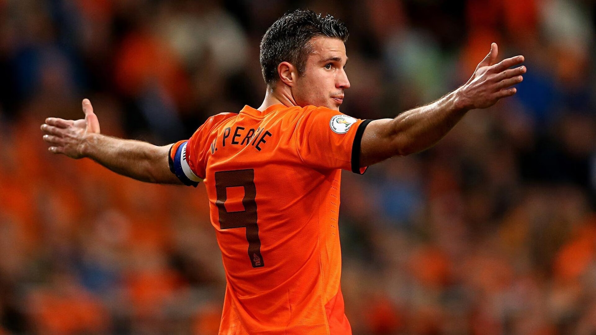 烈焰之战，迪马利亚点燃激情，曼城完胜马赛昂首晋级